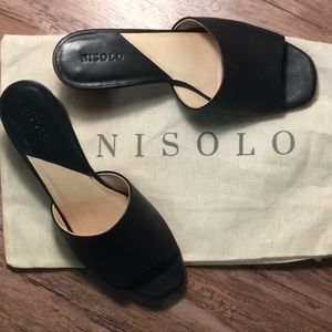 Nisolo Elizabeth slides